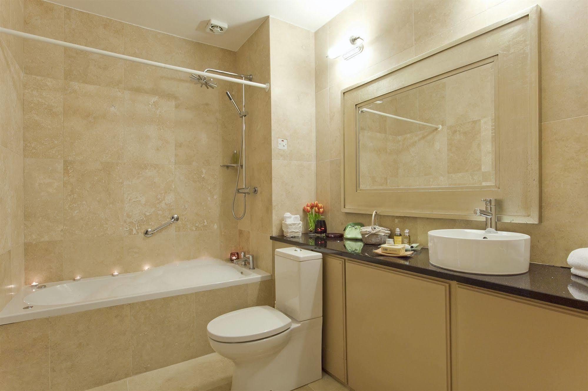 Riverside Park Hotel 마크룸 외부 사진